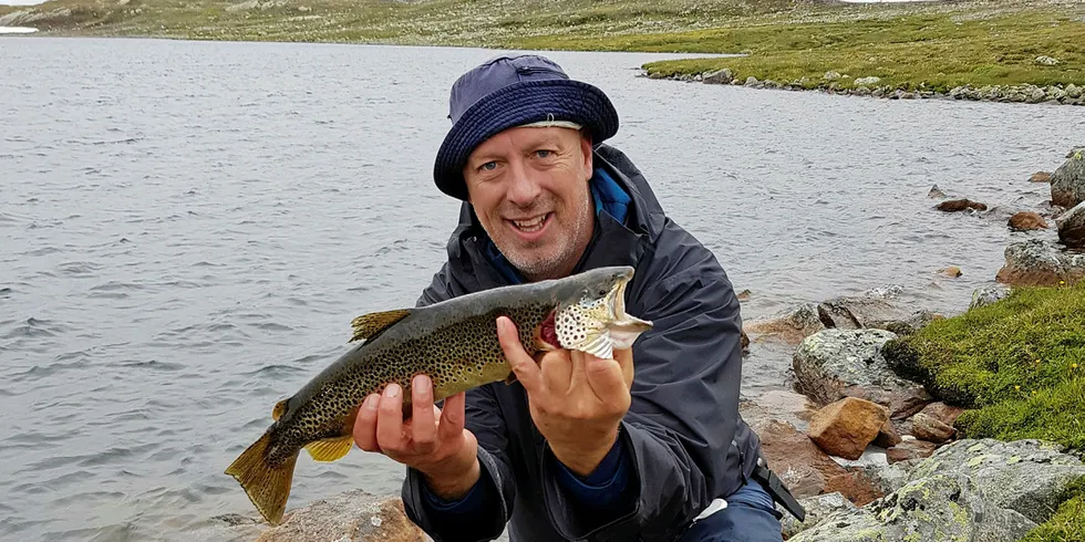 Sigurd Hytterød i Norske Lakseelver er ein ivrig fiskar på fritida.