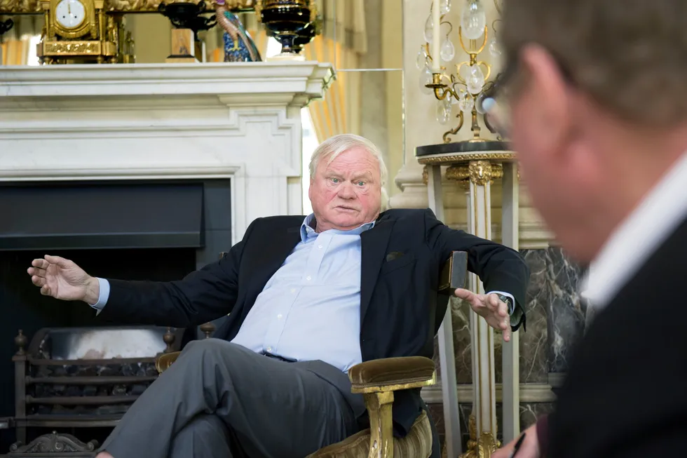 John Fredriksen og hans familie kontrollerer rundt 15 prosent av aksjene i Mowi.
