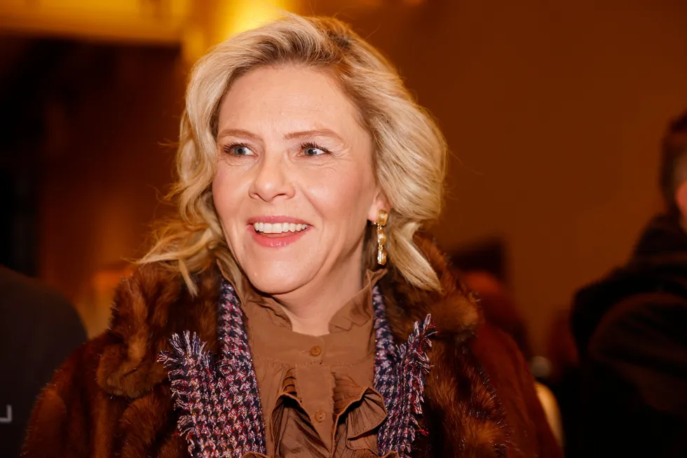 Frp er det eneste partiet som har tatt imot penger fra Aksjon for borgerlig valgseier. Nå kan partileder Sylvi Listhaug se frem til økt støtte før et nytt lovforslag kan stanse praksisen.