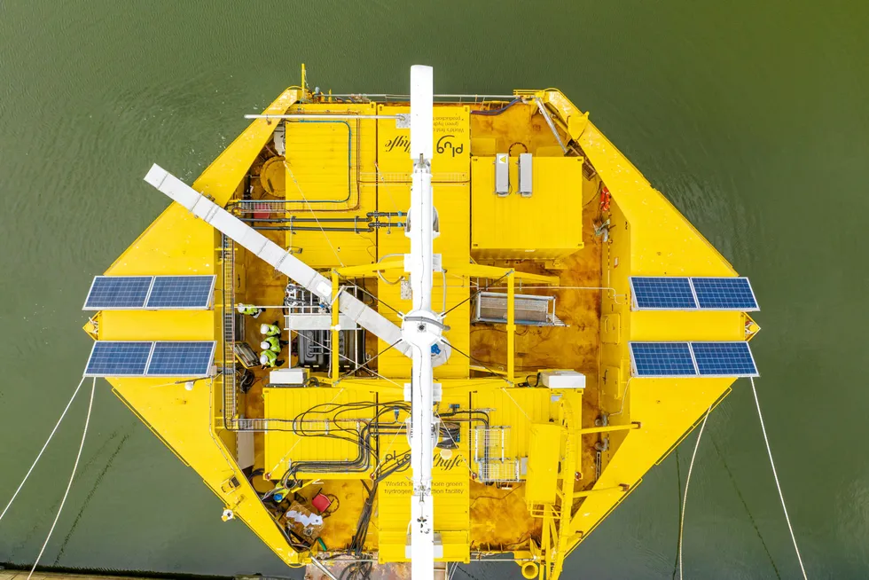 Sealhyfe hydrogen production unit, to be power by the FloatGen floating wind turbine off western France