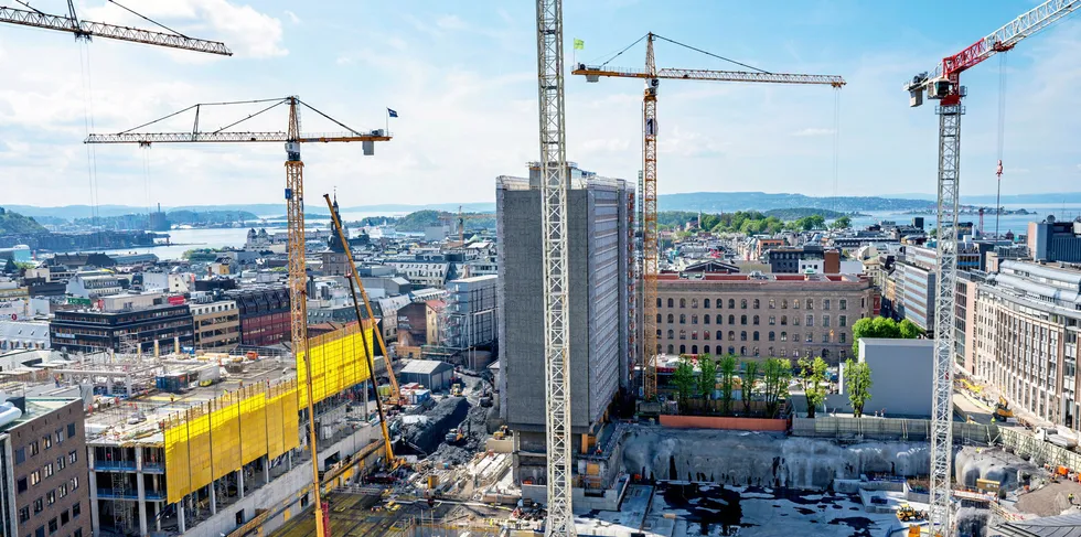 Oslo kommune skal gå til innkjøp av strøm. Oversiktsbilde av det nye regjeringskvartalet.