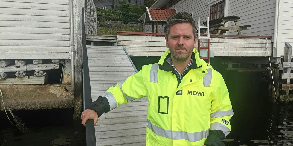 Eivind Nævdal-Bolstad. på bryggen til Mowi i Sandviken.