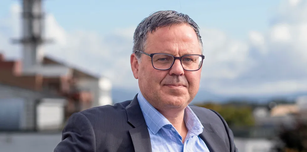 – Det er uheldig at vi har fått et sånt brev, sier John Martin Mjånes, administrerende direktør i Sunnhordland Kraftlag (SKL).