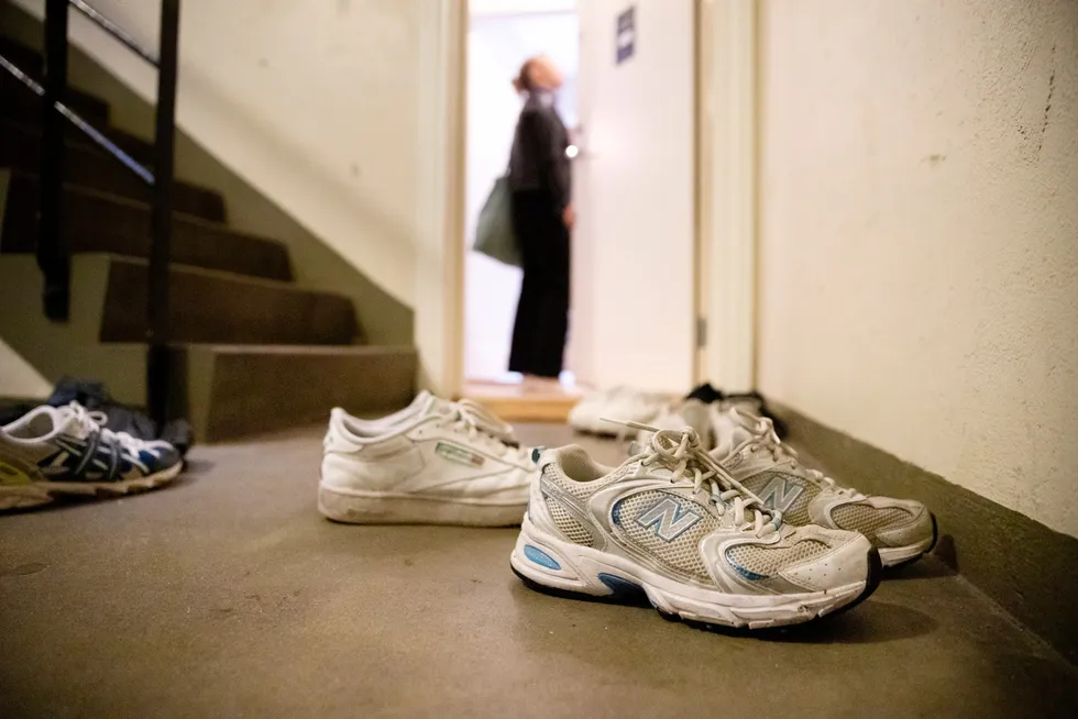 Oslo og de andre storbyene har hittil holdt aktiviteten oppe i boligmarkedet – men også her merkes det et skifte blant DNBs meglere.