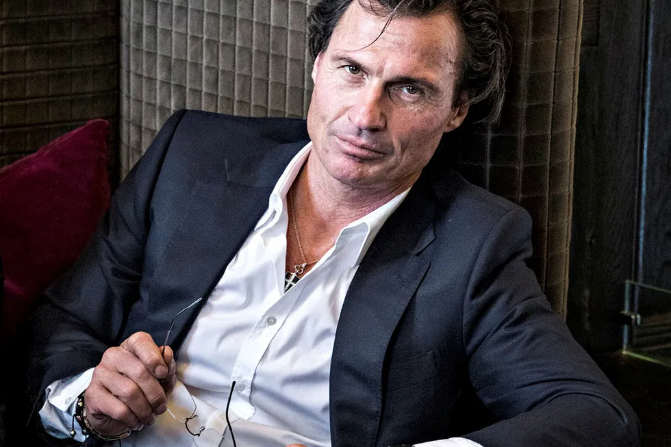 Petter Stordalen skriver om veien til suksess.