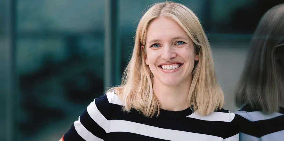 Solveig Gjerde Hjelle går fra rollen som økonomidirektør i forretningsområdet Infrastruktur og Sirkulær Energi i Lyse.