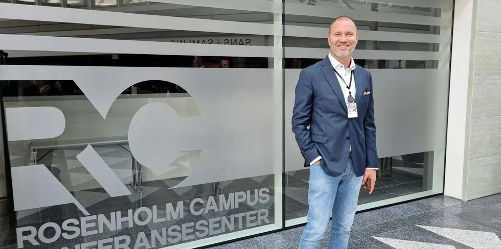 Patrik Hagelin i Green Edge Compute i selskapets lokaler på IBMs gamle storstue på Rosenholm, som også tidligere har huset datasenter.