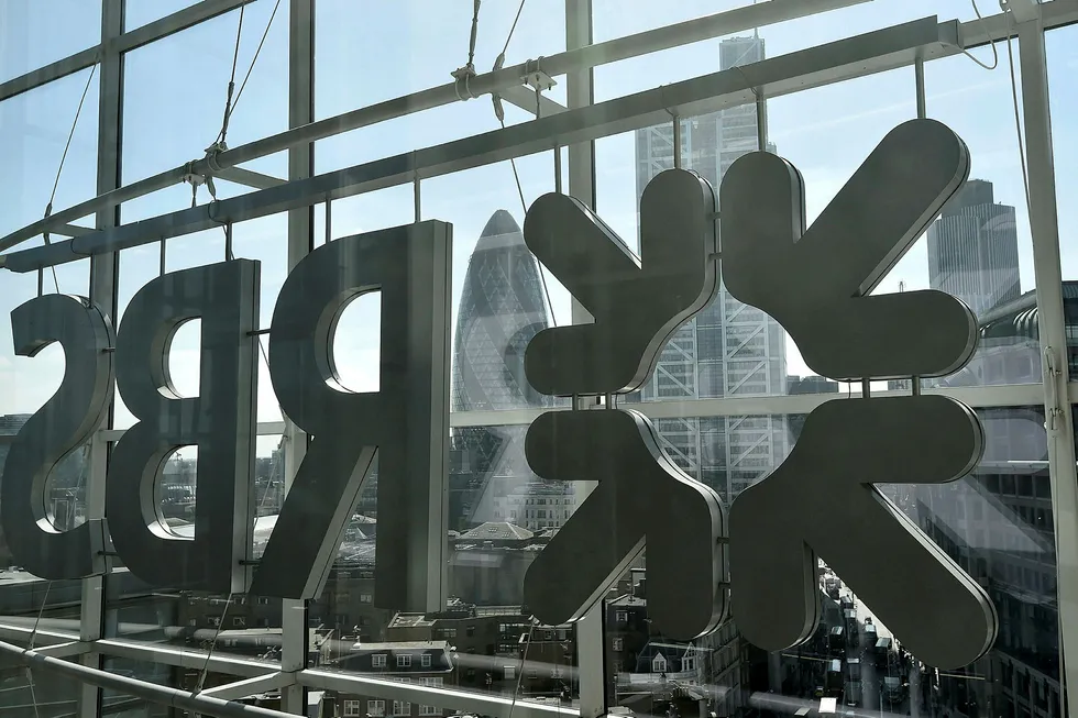 Britiske Royal Bank of Scotland må betale for gamle synder. Her fra hovedkvarteret i City of London. Foto: Toby Melville/Reuters/NTB scanpix