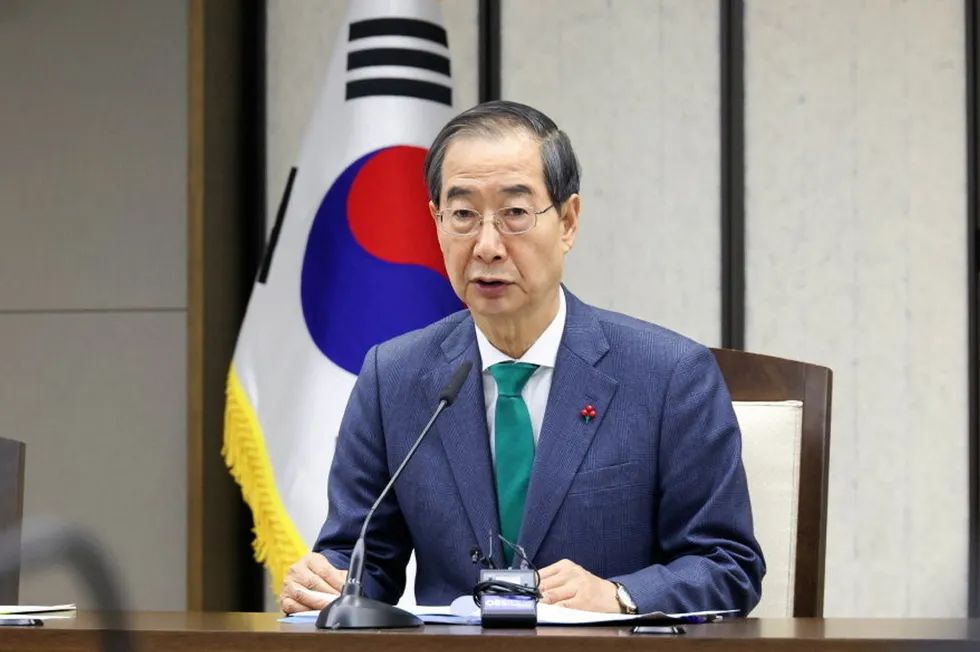Prime Minister Han Duck-soo.