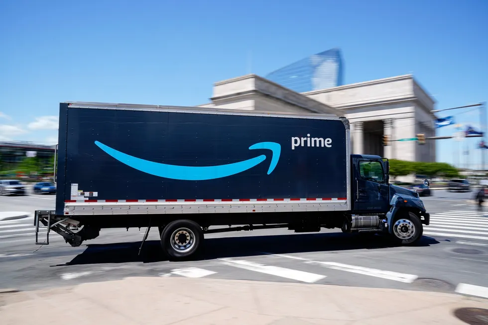 Amazons varebiler er et kjent syn mange steder, som her i Philadelphia.