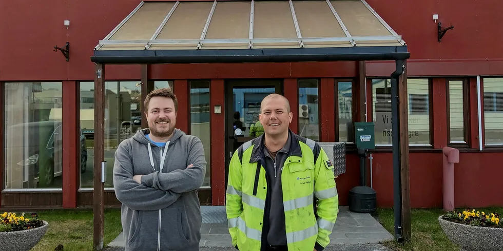 Nettingeniør Rolf Erik Jenssen (til venstre) og målertekniker Arnt Sigurd Nilsen i Alta Kraftlag valgte Quant Insight.