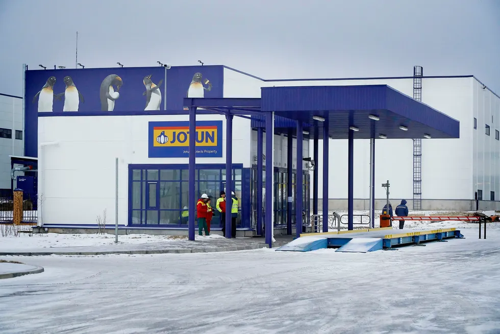 Malingsprodusenten Jotun har satset i Russland og har en fabrikk i St. Petersburg. Bildet er fra 2017.