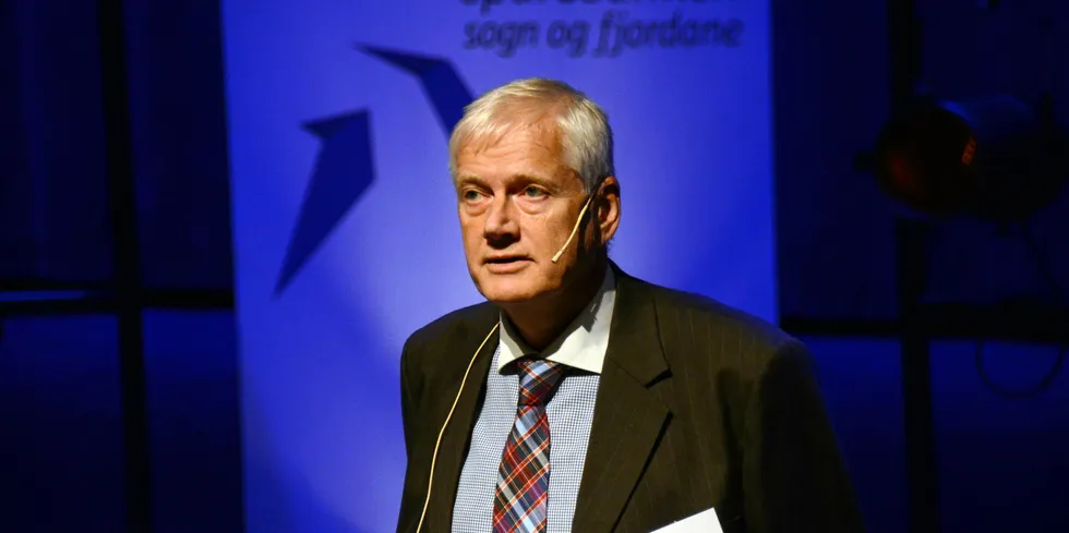 SFE-sjef Johannes Rauboti er godt fornøyd med å ha tjent 20 øre/kWh i et år der markedsprisen lå på 10 øre/kWh.