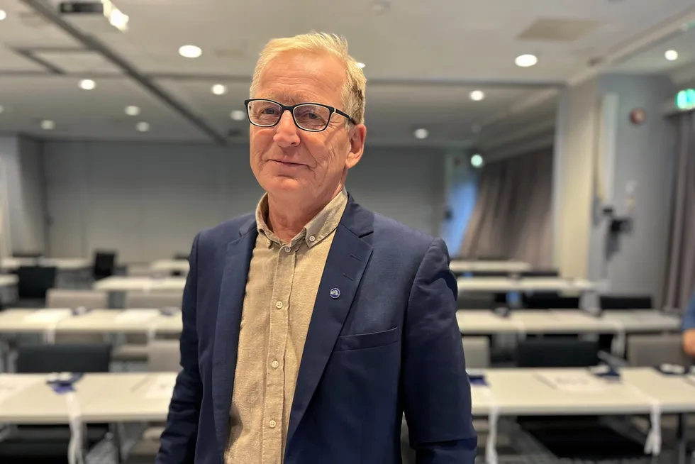 Kåre Heggebø, leder i Norges Fiskarlag, synes håndteringa av fjorårets overfiske av makrell i kystgruppen har vært krevende.