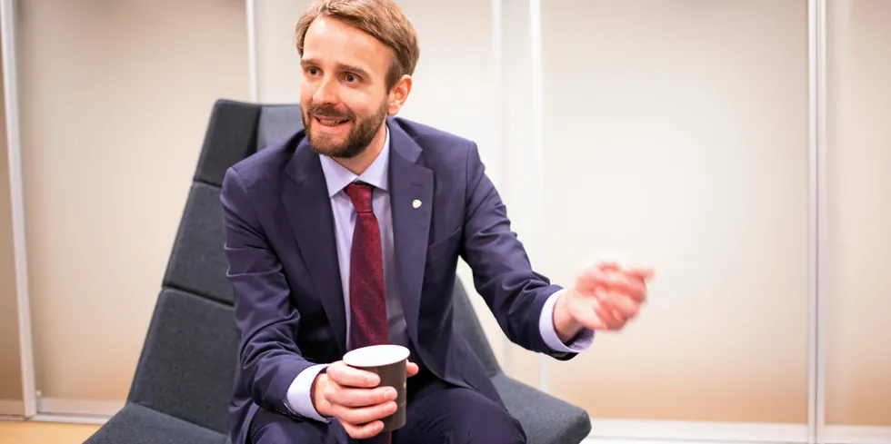 Næringsminister Jan Christian Vestre (Ap) mener at bonusordningene i Statkraft nå er ok, siden de er på det han anser som «et markedsmessig nivå».