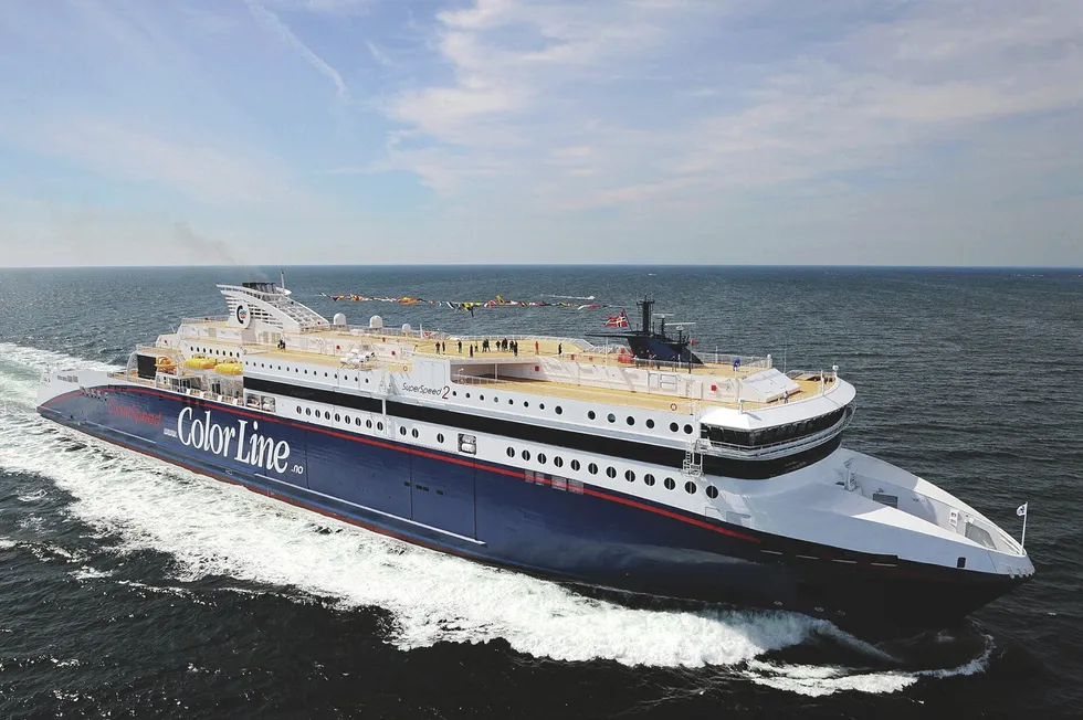 Fire ferjer til Color Line skal nå oppgraderes og bli mer miljøvennlige.