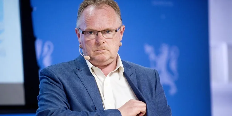 I dag legger fiskeriminister Per Sandberg (Frp) frem pliktmeldingen. Arkivfoto: Mikaela Berg