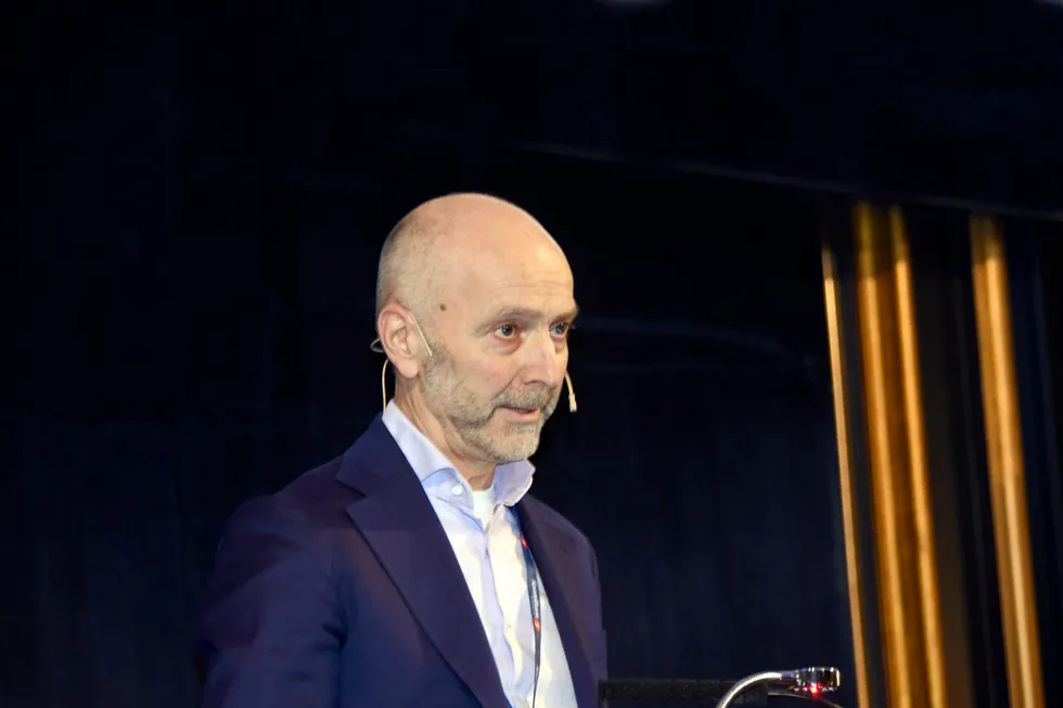 Konsernsjef Gunnar Hovland i Aneo må kutte. Salgsteamet i Aneo Mobility får nå tilbud om sluttpakker.