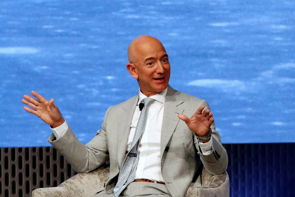 Jeff Bezos’ brev er fascinerende og inspirerende lesning. Men det er som alltid mest innsiktsfullt å studere hva Amazon gjør, skriver artikkelforfatteren.