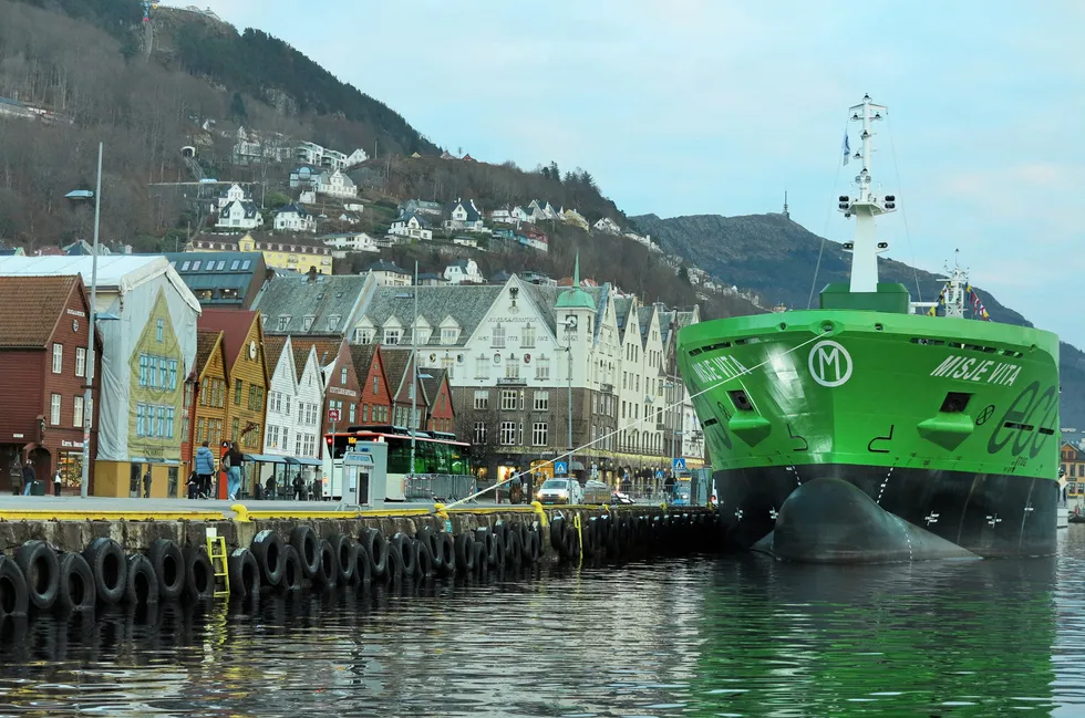 «Misje Vita» i Bergen. Klikk på bildet for å se bildekarusell, og se også flere bilder i slutten av saken!