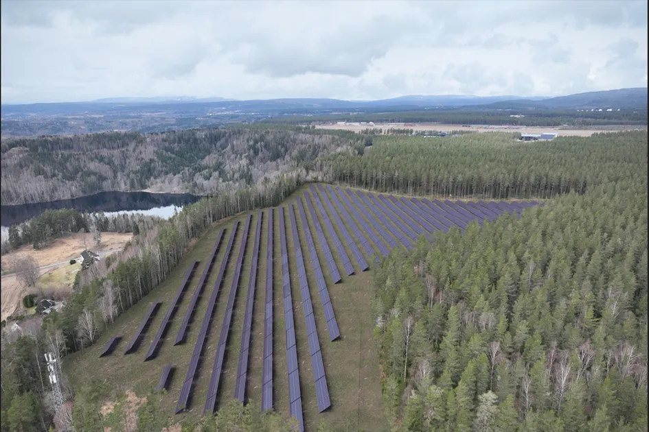 Slik visualiserte Hafslund Magnora Sol Eggemoen solkraftverk.