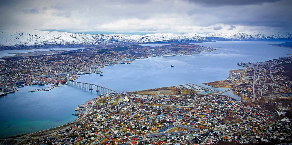 Tromsø og elspotområde NO4 har mye lavere strømpris enn resten av landet, og forskjellen er spesielt stor i juni.