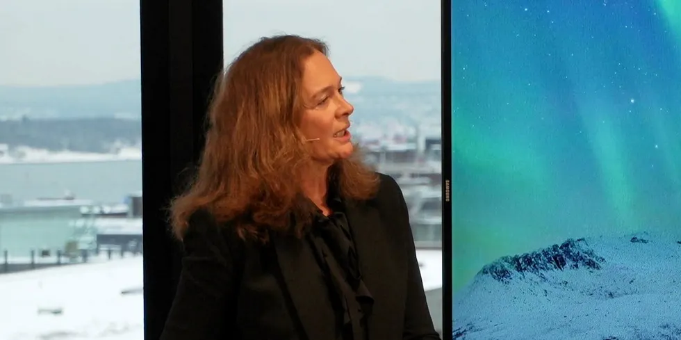 Statnett-sjef Hilde Tonne manet til økt tempo i teknologiutviklingen.