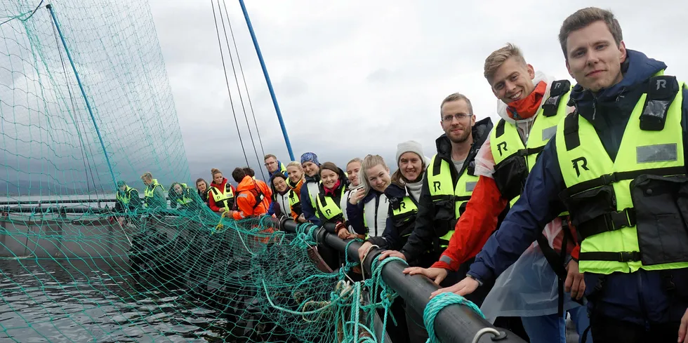 NCE Seafood Innovation lanserer nytt traineeprogram, «Seafood Next». Bildet er tatt ved en samling i NCE Seafood Innovations andre program «Seafood Trainee».