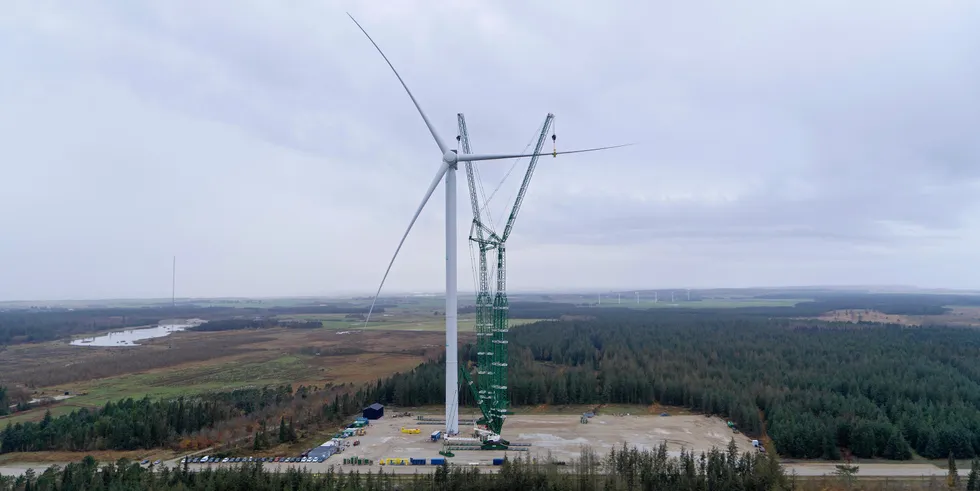 Siemens Gamesa's 14MW SG 14-22 DD wind turbine being installed at Osterild, Denmark