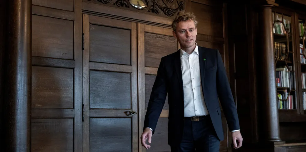 Forsknings- og høyere utdanningsminister, Ola Borten Moe (Sp), er glad ungdommen har valgt å søke på det nye studiet kjernefysikk og nukleærteknologi.