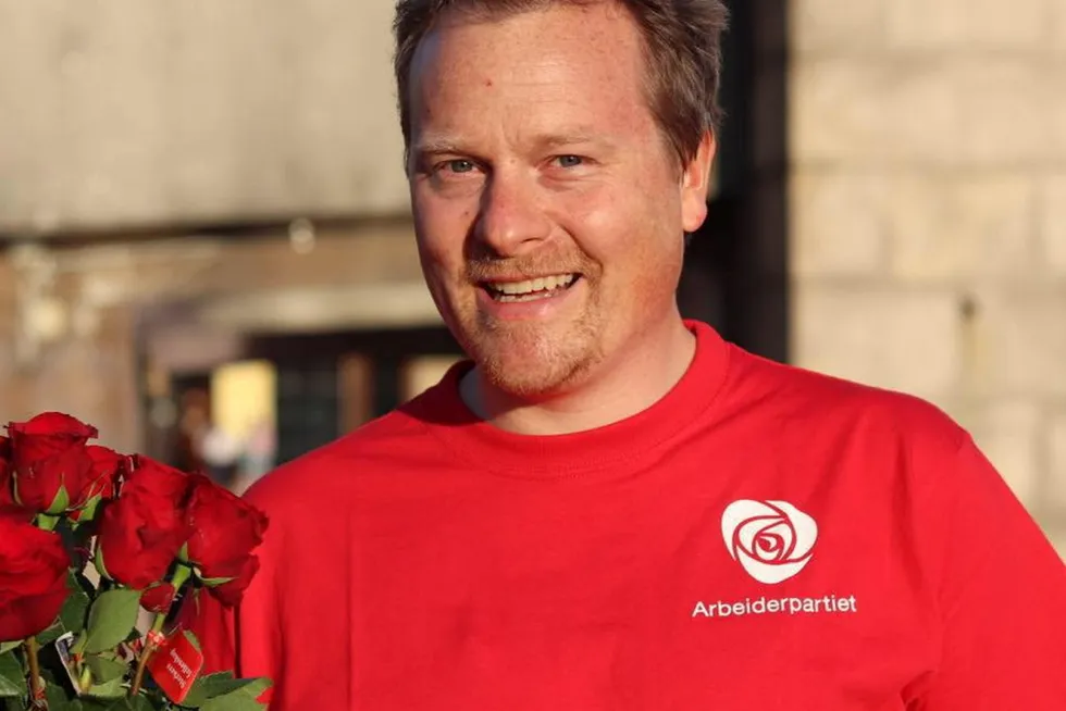 Ole Henrik Krat Bjørkholt er legen fra Drammen som fredag ble utnevnt som statssekretær for helseminister Ingvild Kjerkol og kaller seg APdoktoren. Han er engasjert i langt flere saker enn sitt eget fagfelt.