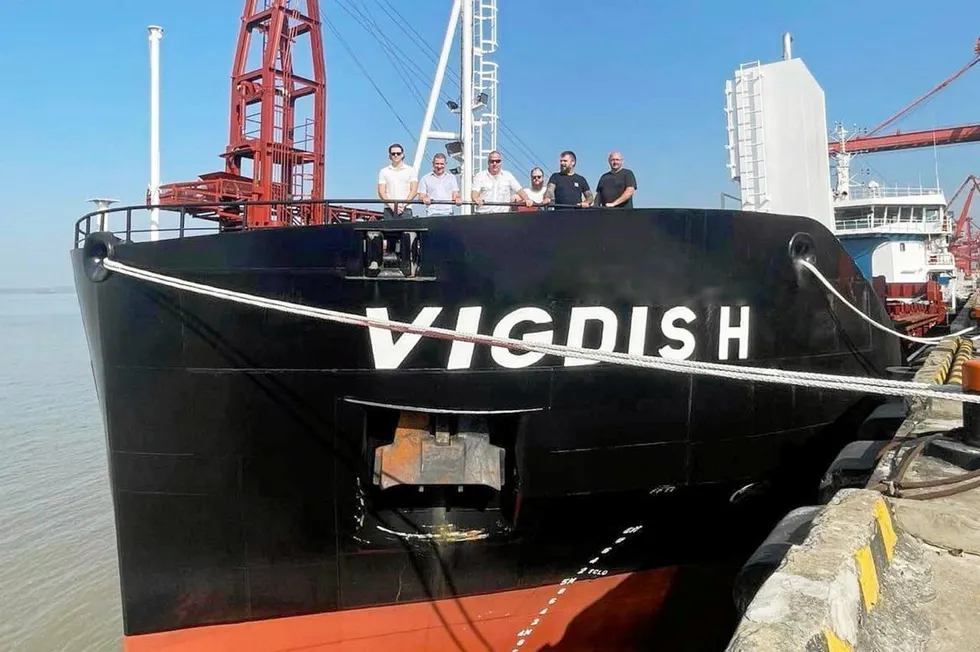 «Vigdis H» før avreise fra det kinesiske verftet.