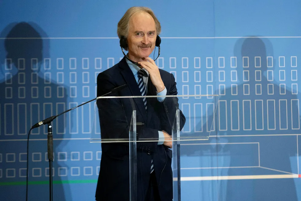 Geir O. Pedersen var FN-ambassadør stasjonert i New York. I perioden 2014–2017 fikk hans kone Mona Christophersen jobb som forsker ved IPIs kontor i New York.