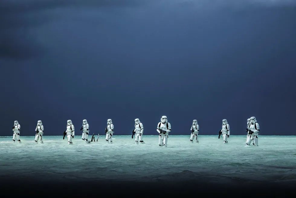Om «Star Wars» er et sort hull eller en mektig kraft kommer an på øyet som ser. En uendelig, kommersiell suksess kan man i alle fall slå fast at det er. Foto: Jonathan Olley/Lucasfilm