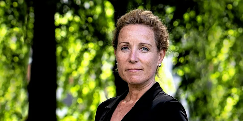 Cecilie Bjelland i Samfunnsbedriftene slakter regjeringens håndtering av det funksjonelle skille. – Myndighetene kan ikke forvente at næringslivet skal tilpasse seg fremlagte forslag og ikke endelige vedtak, sier hun.