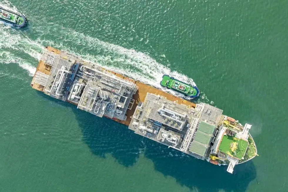 Sailaway: LNG Canada modules en route to British Columbia