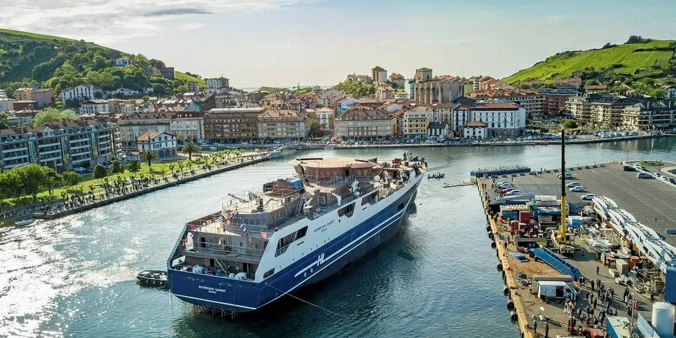 Fra dåpen til «Norwegian Gannet» i Italia.Foto: David Vicente, Balenciaga Shipyard