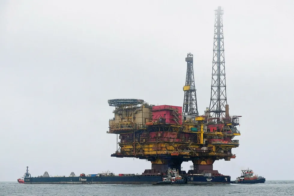 Heavy load: the Iron Lady with the Brent Delta topsides