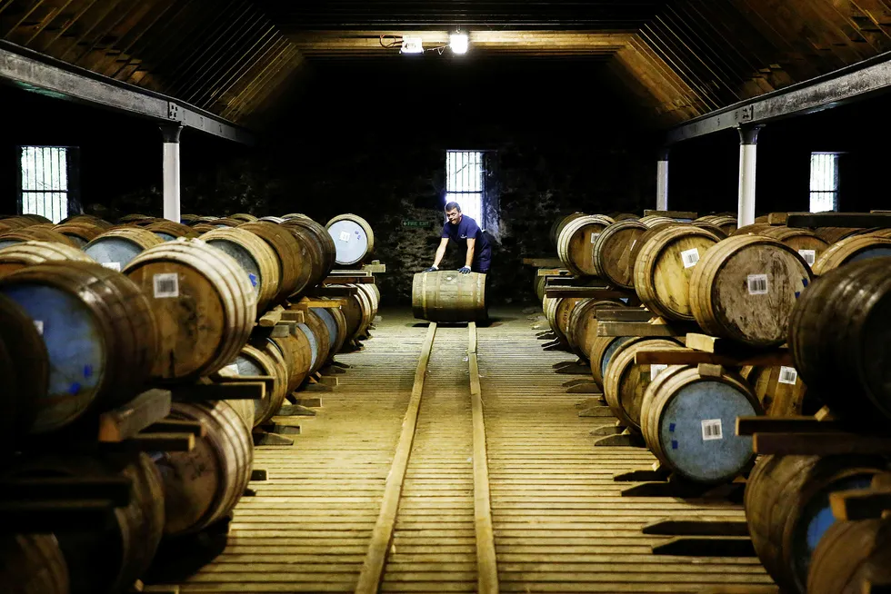 Hvis Storbritannia melder seg ut av EU på fredag uten en avtale med EU, vil det skape store utfordringer for skotsk whisky.