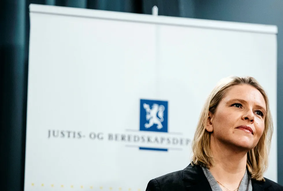 Sylvi Listhaug går av som justisminister. Foto: Fartein Rudjord