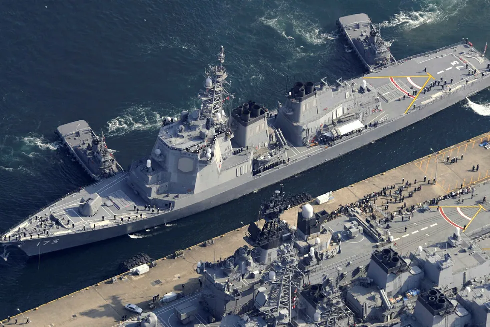 USA, Sør-Korea, Japan samarbeider om missiløvelse. På bildet den japanske Aegis-destroyeren Kongou. Foto: Kyodo New/AP/NTB scanpix