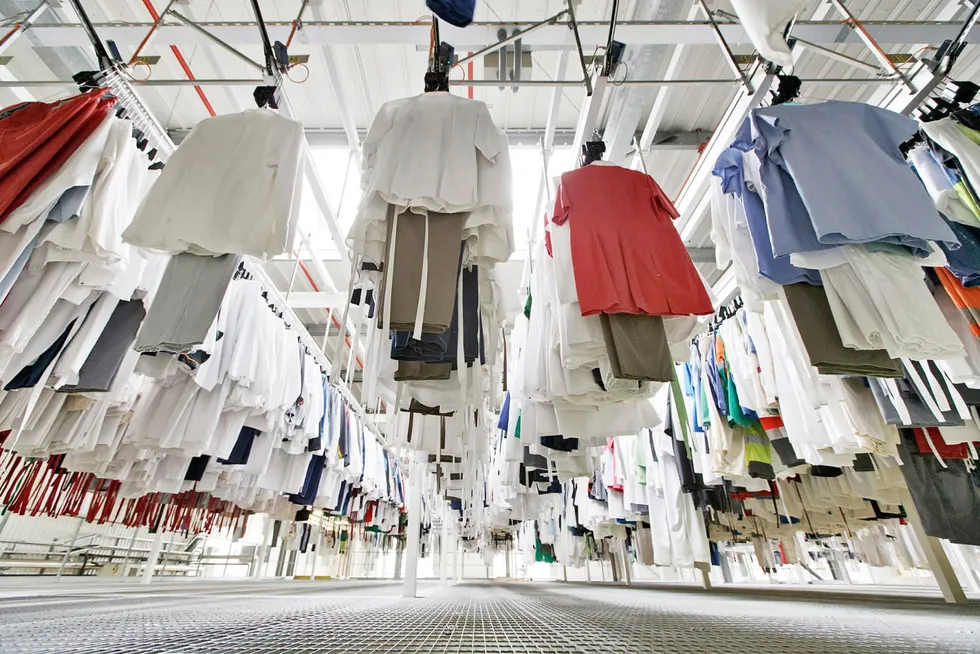 Ecolab må fortsette å levere vaskemidler og kjemikalier til Nor Tekstil.