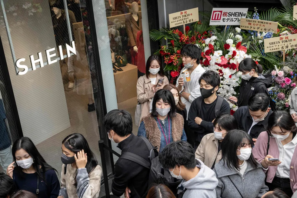 Hurtigmoteselskapet Shein har ekspandert fra Kina til store deler av verden. Her fra åpningen av det første showrommet i Tokyo i 2022.