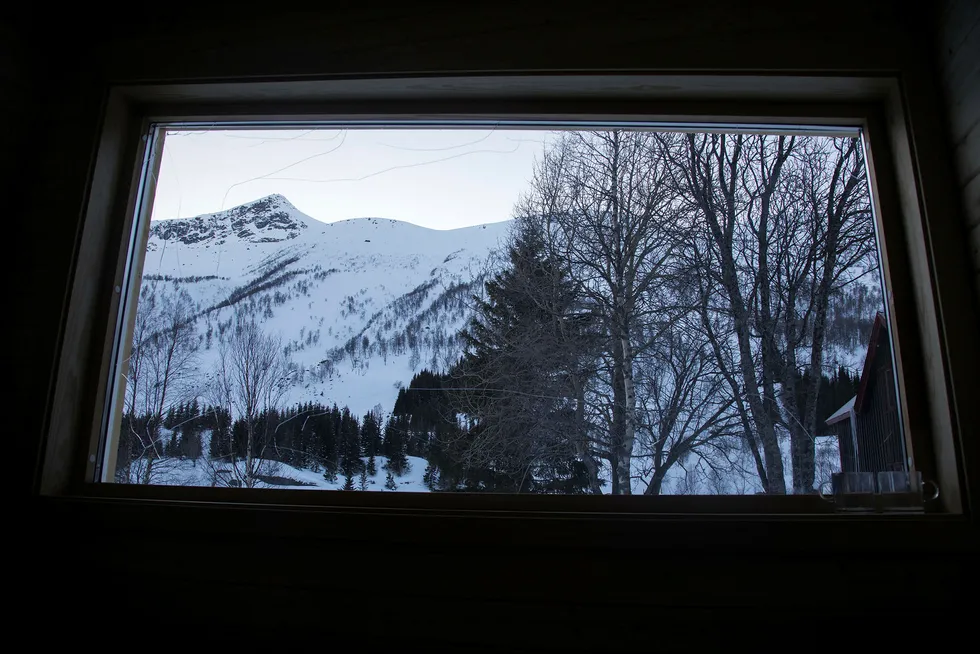 Norge består av bratte fjell og lang vinter. Det går ras. Alt kan ikke sikres.