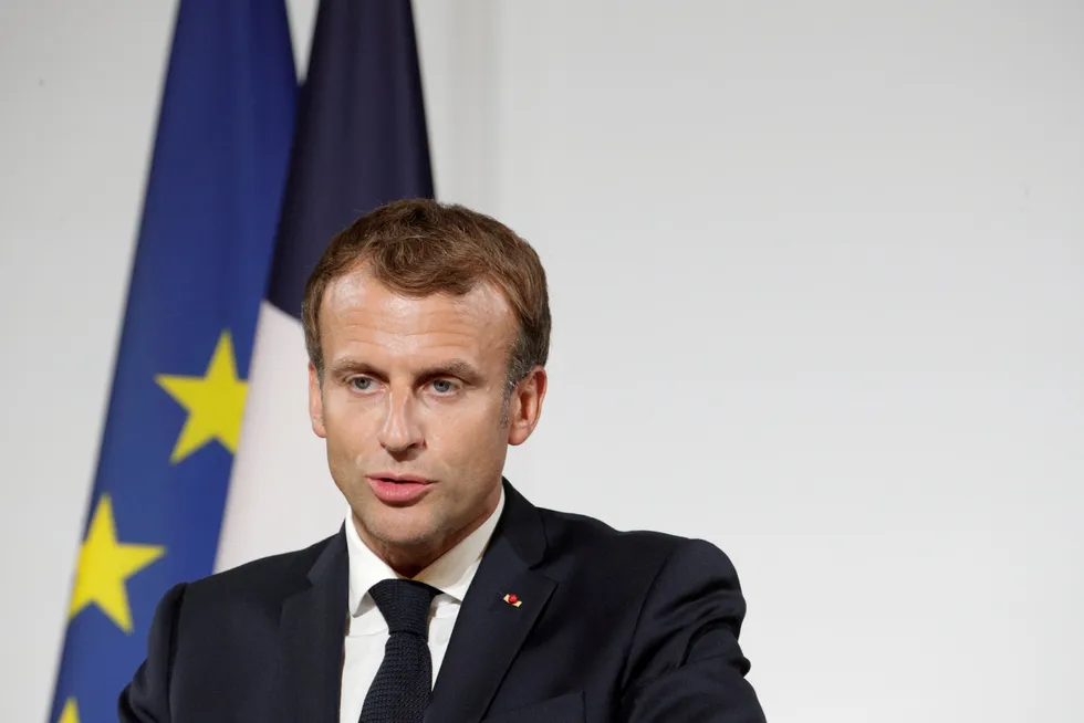 President Emmanuel Macron vil ha toppmøte med USA om ubåtkrisen.