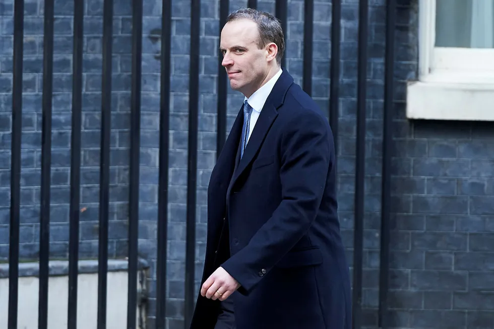 Boligminister Dominic Raab (44) blir ny brexitminister. Foto: NIKLAS HALLE'N/AFP Photo/NTB Scanpix