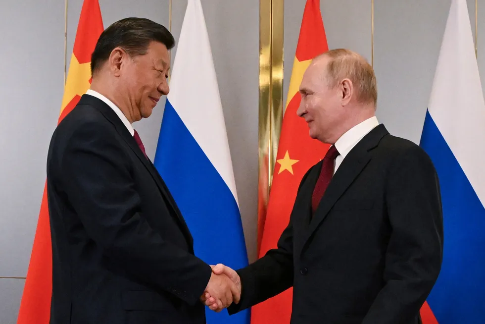 Kinas Xi Jinping og Russlands Vladimir Putin møttes 3. juli i Kasakhstan, kort tid før Natos toppmøte i Washington, D.C.