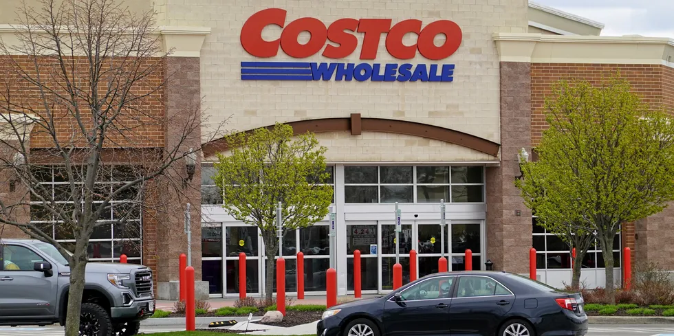 US lawmakers are asking Costco about its seafood purchasing in China.
