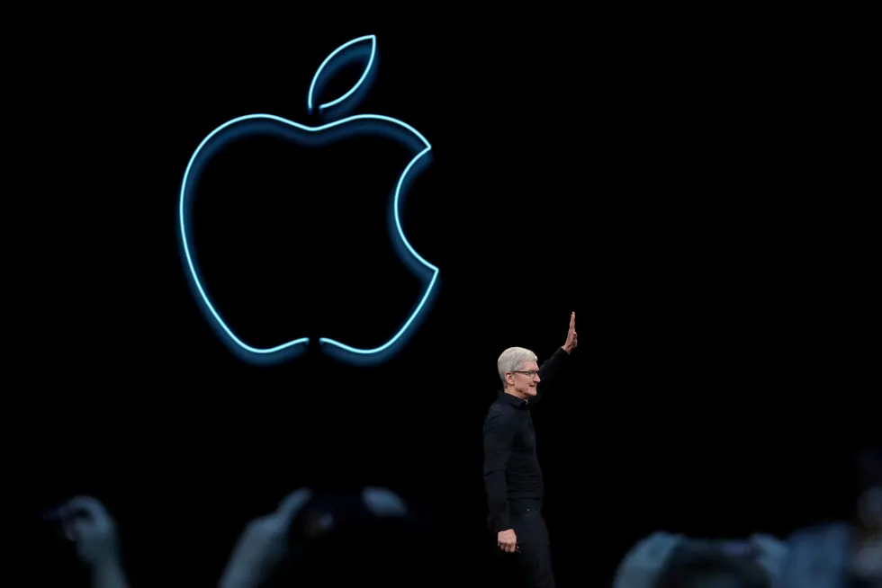 Apple toppsjef Tim Cook er ventet å presentere flere Iphone-nyheter tirsdag. Bildet er fra et tidligere event. (Photo by Justin Sullivan/Getty Images) ---