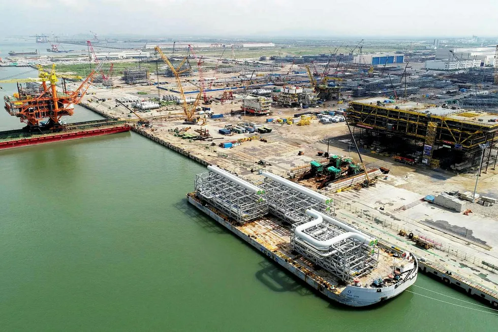 Spool deliver: the COOEC-Fluor yard in China